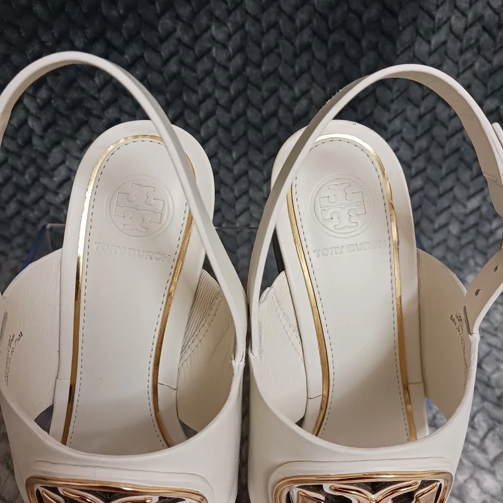 Tory Burch Cream Leather Wedge Sandals with Gold Logo - Picture 12 of 16